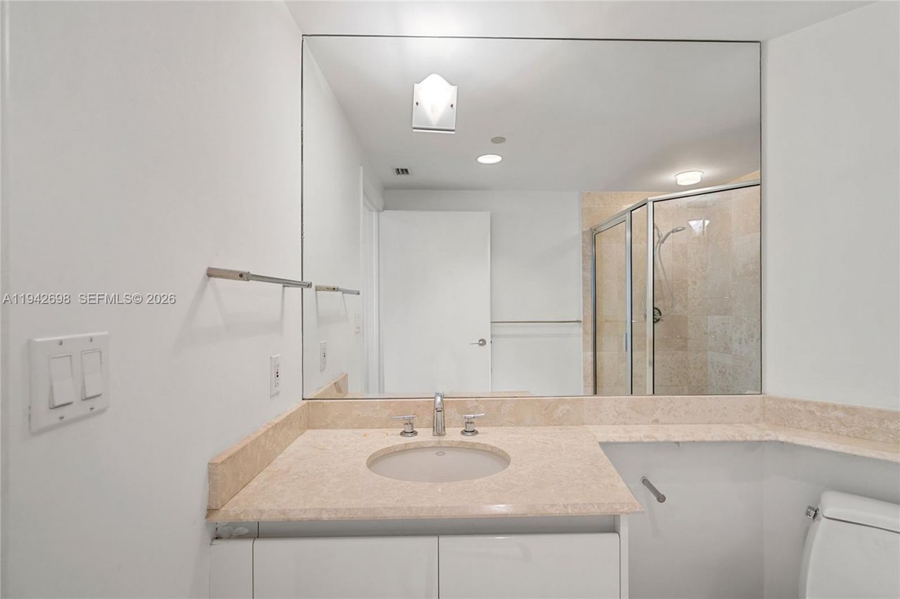 1455 Ocean Dr, Unit 1009, Miami Beach, FL 33139 Photo