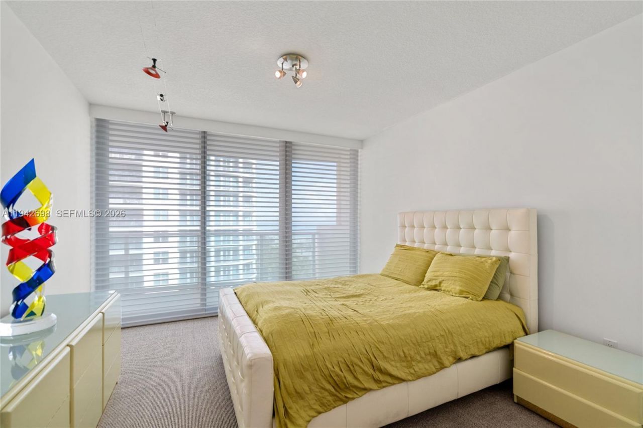 1455 Ocean Dr, Unit 1009, Miami Beach, FL 33139 Photo