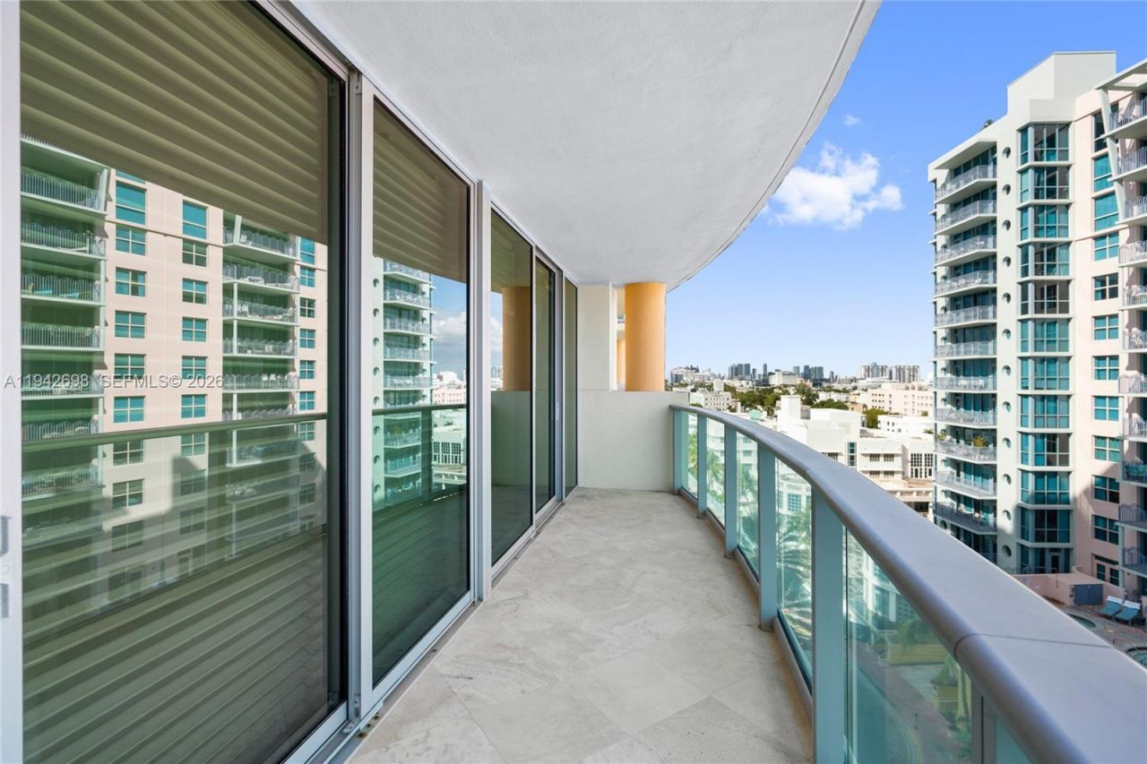 1455 Ocean Dr, Unit 1009, Miami Beach, FL 33139 Photo