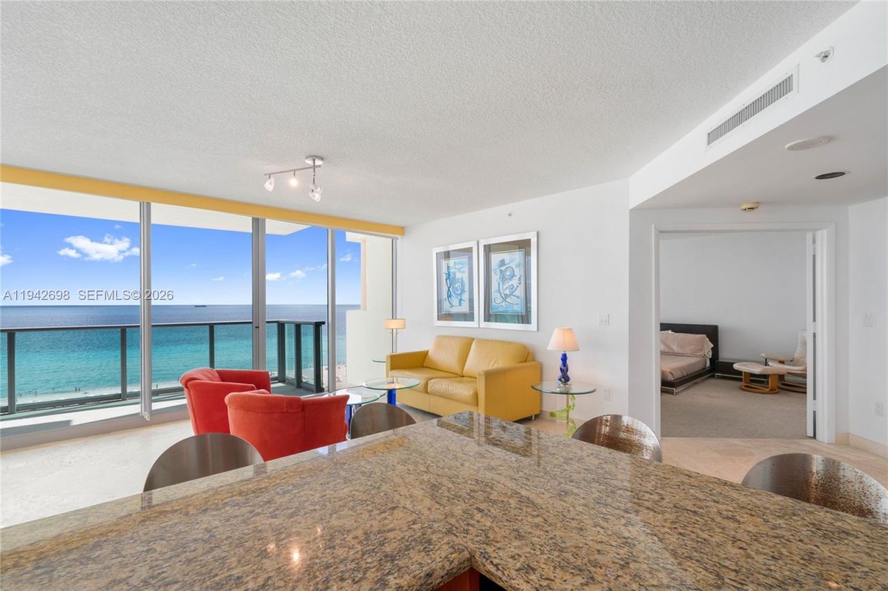 1455 Ocean Dr, Unit 1009, Miami Beach, FL 33139 Photo