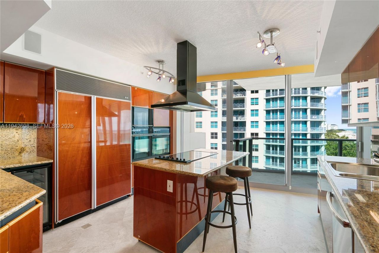 1455 Ocean Dr, Unit 1009, Miami Beach, FL 33139 Photo