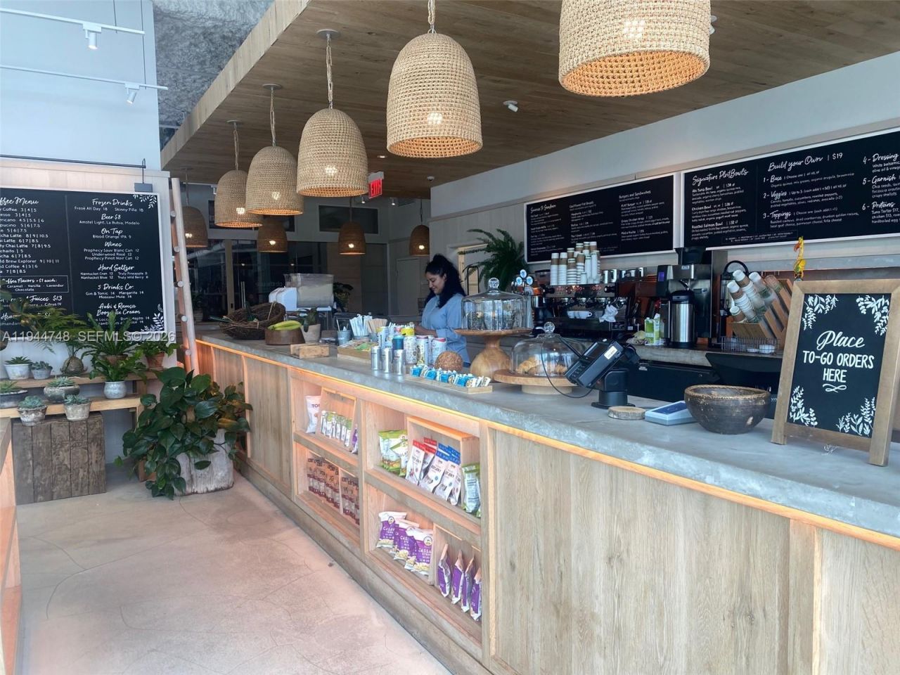 2301 Collins Ave, Unit 810, Miami Beach, FL 33139 Photo