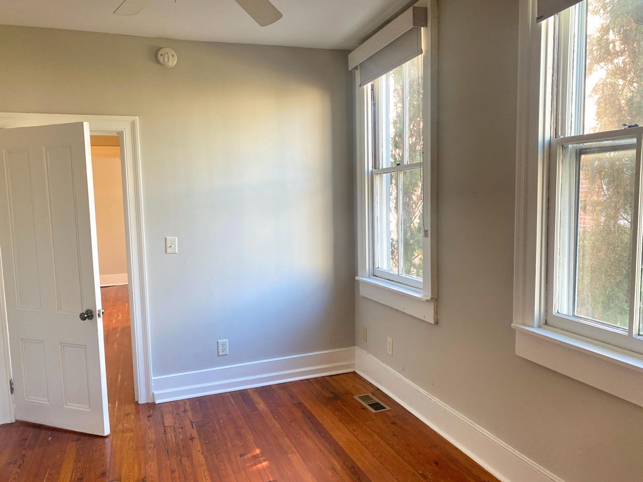 9 Gadsden Street Photo 14