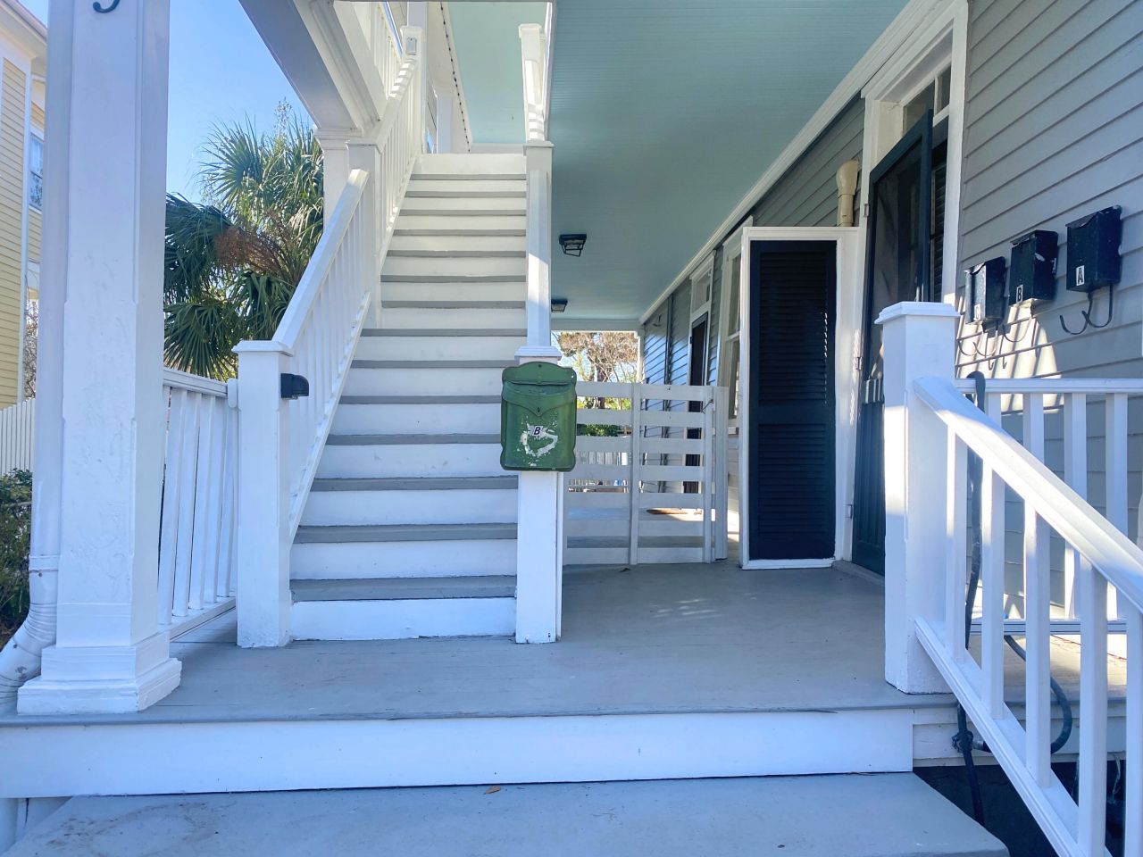 9 Gadsden Street Photo 18