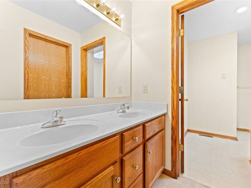 1315 Back Massillon Road, Orrville, OH 44667 Photo 27