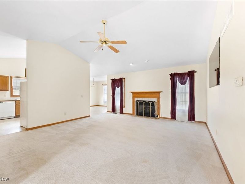 1315 Back Massillon Road, Orrville, OH 44667 Photo 3