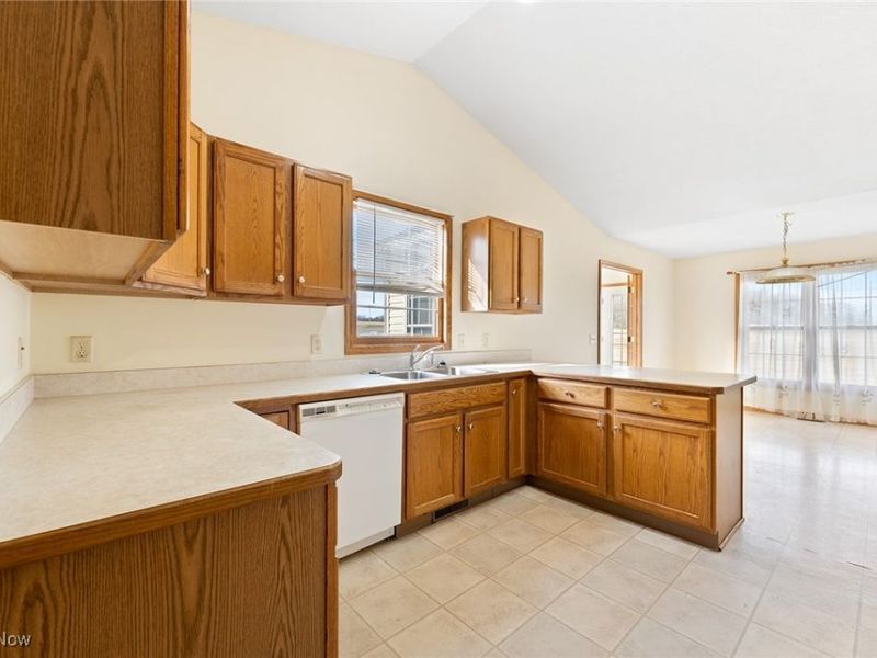 1315 Back Massillon Road, Orrville, OH 44667 Photo 7