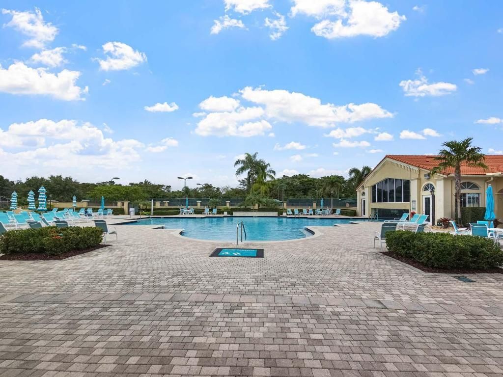 5111 Pelican Cove Drive, Boynton Beach, FL 33437 Photo