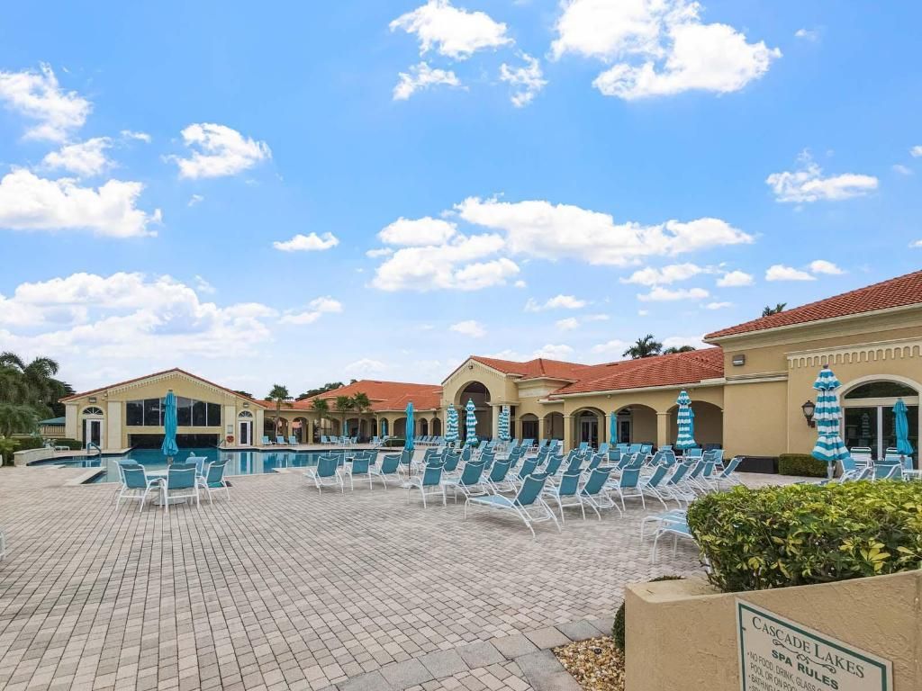 5111 Pelican Cove Drive, Boynton Beach, FL 33437 Photo