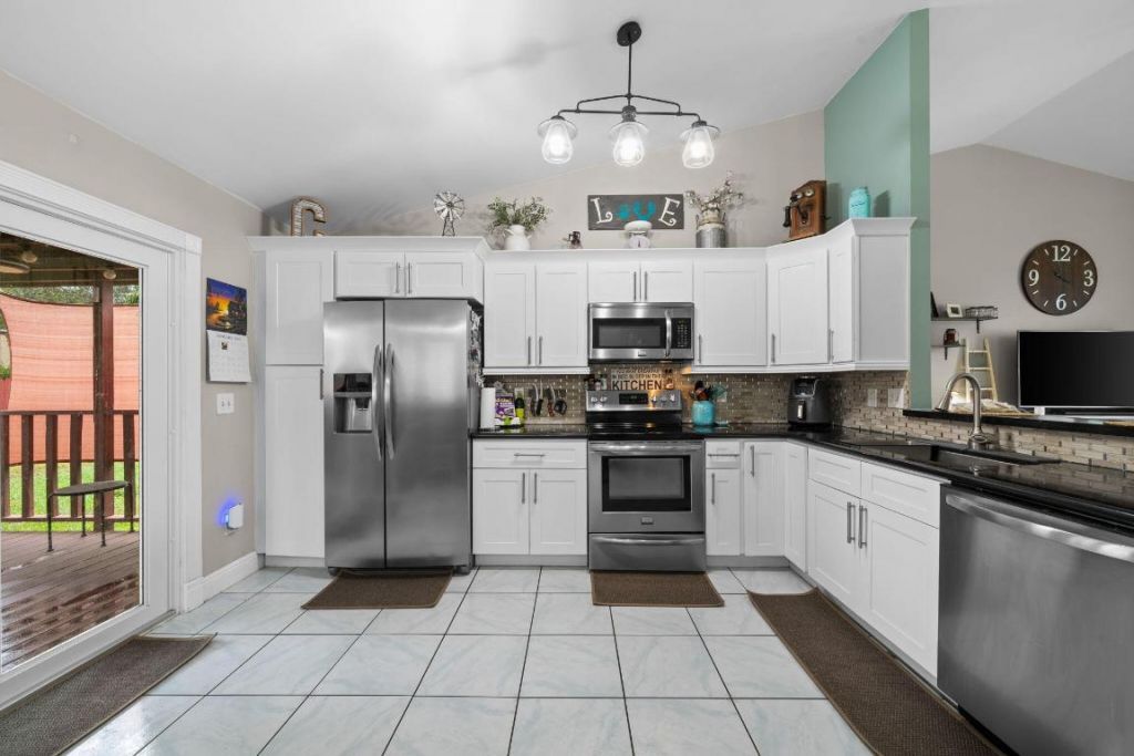 8374 Dynasty Drive, Boca Raton, FL 33433 Photo