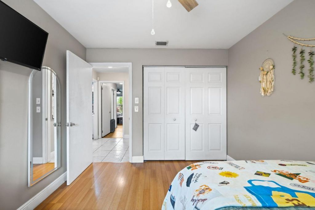 8374 Dynasty Drive, Boca Raton, FL 33433 Photo