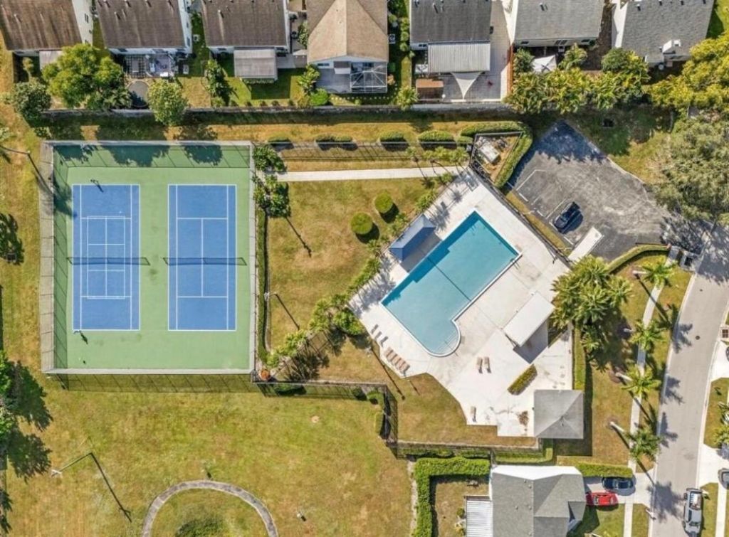 8374 Dynasty Drive, Boca Raton, FL 33433 Photo