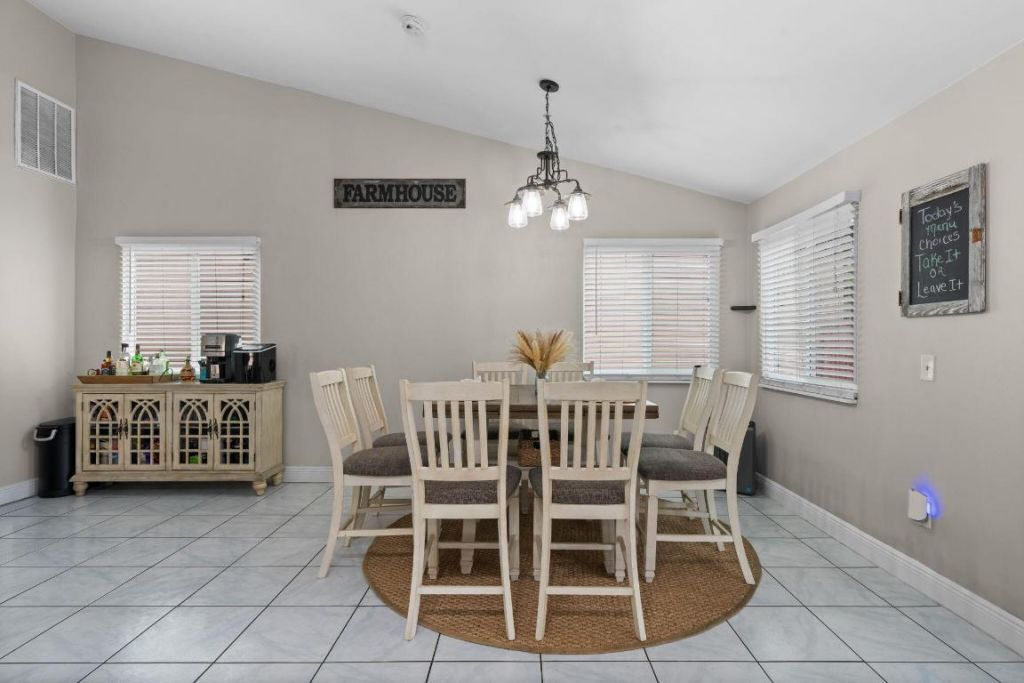 8374 Dynasty Drive, Boca Raton, FL 33433 Photo