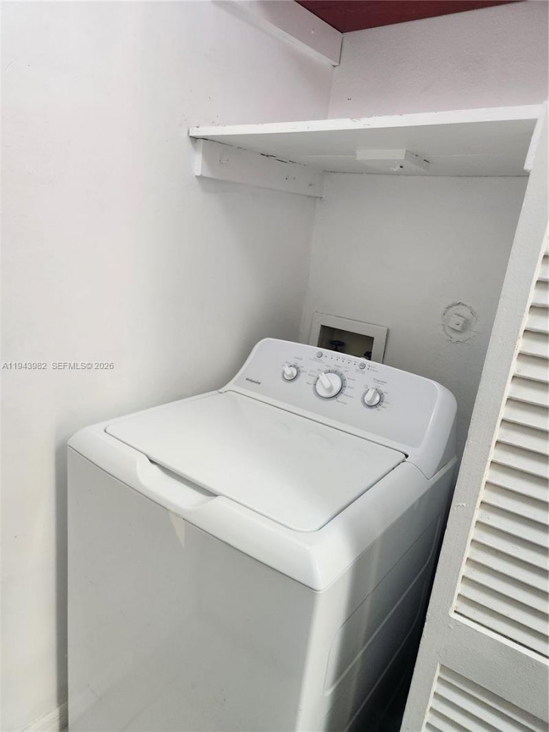 4086 N Pine Island Rd, Unit 510, Sunrise, FL 33351 Photo