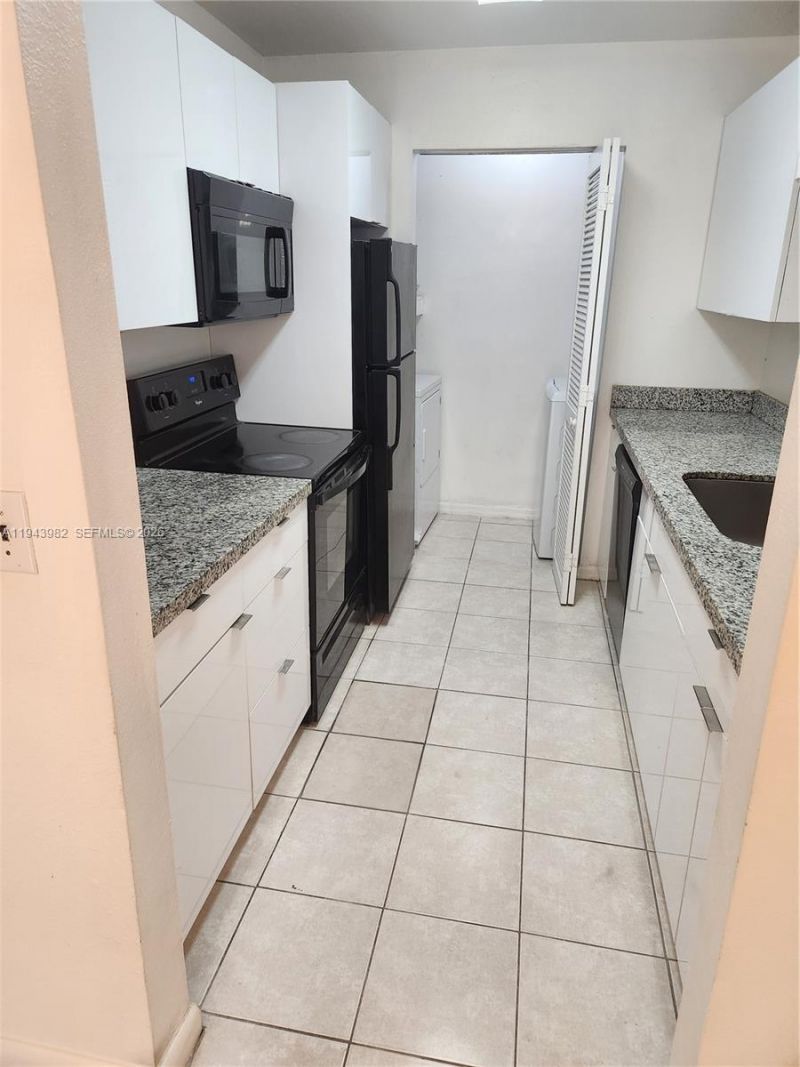 4086 N Pine Island Rd, Unit 510, Sunrise, FL 33351 Photo