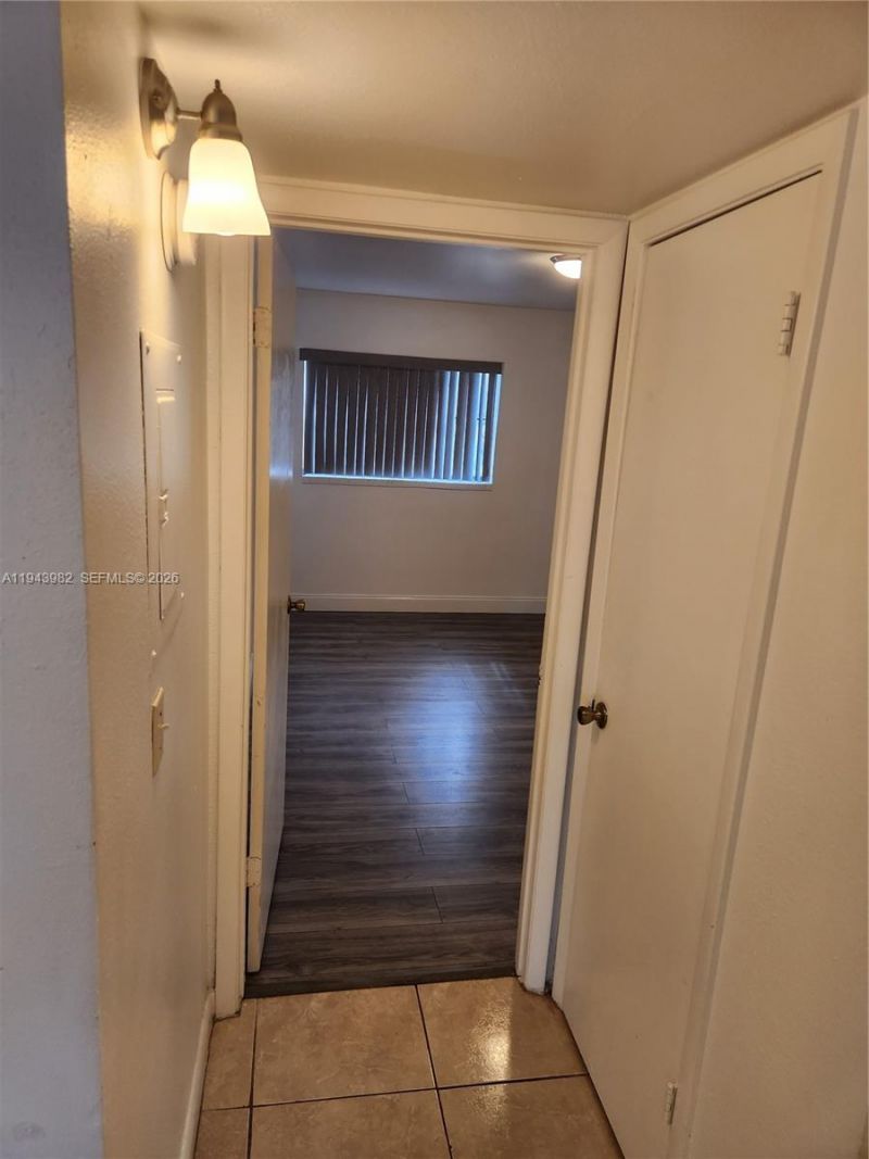 4086 N Pine Island Rd, Unit 510, Sunrise, FL 33351 Photo