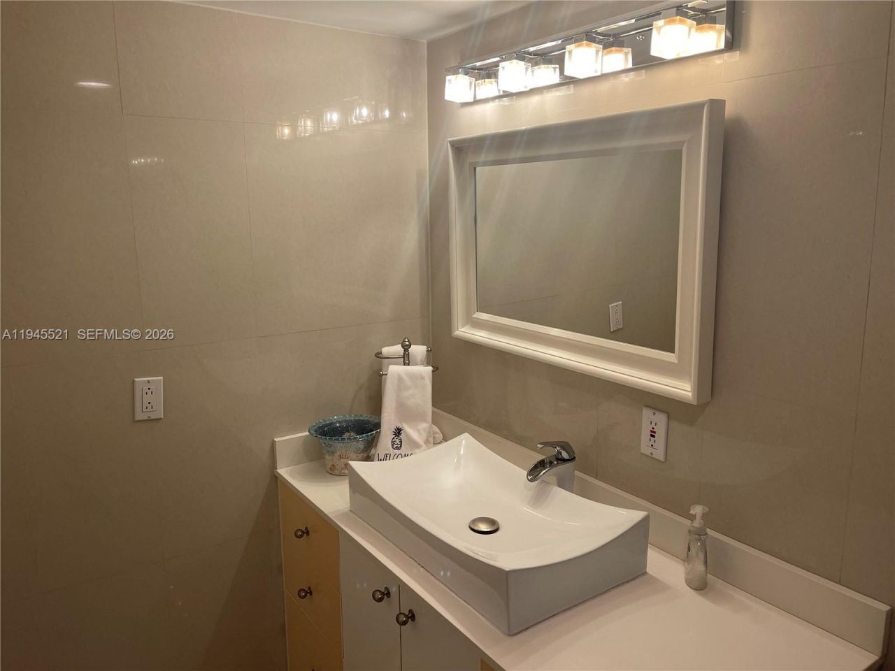 2101 S Ocean Dr, Unit 1404, Hollywood, FL 33019 Photo