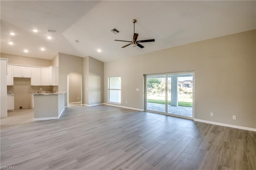 6031 Lacota Ave, Fort Myers, FL 33905 Photo