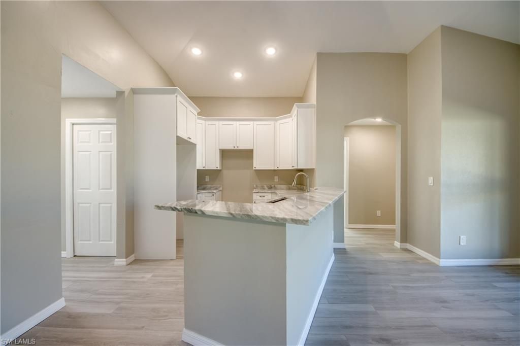 6031 Lacota Ave, Fort Myers, FL 33905 Photo