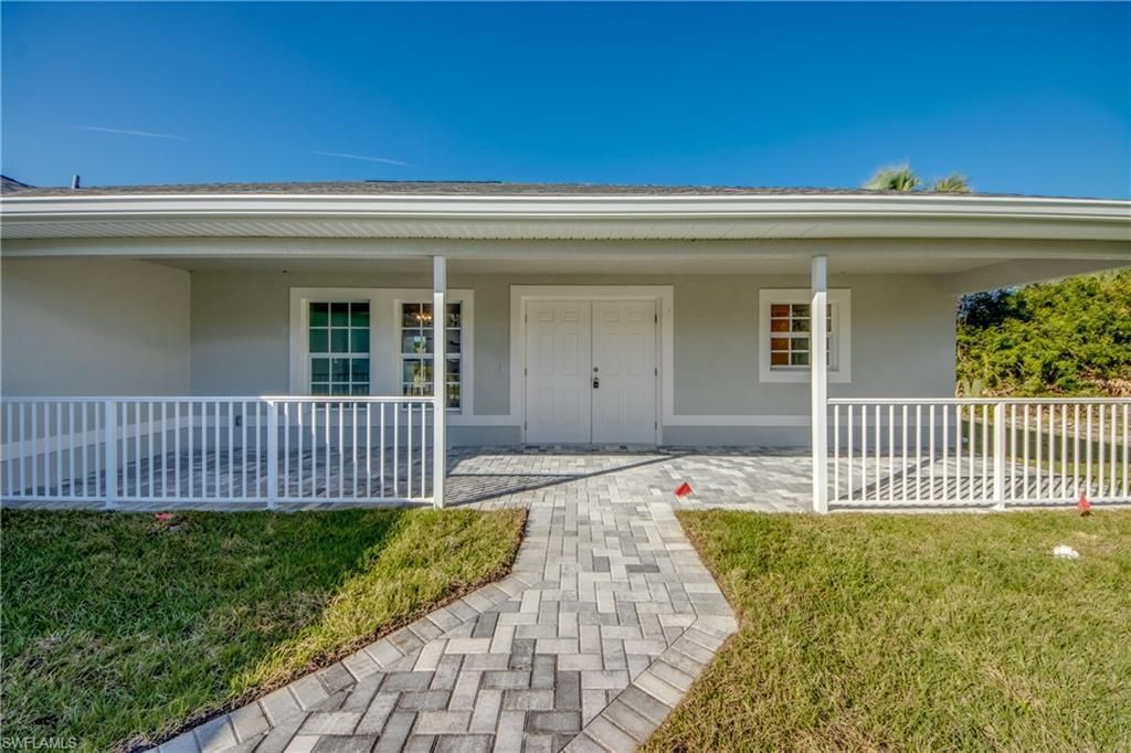 6031 Lacota Ave, Fort Myers, FL 33905 Photo