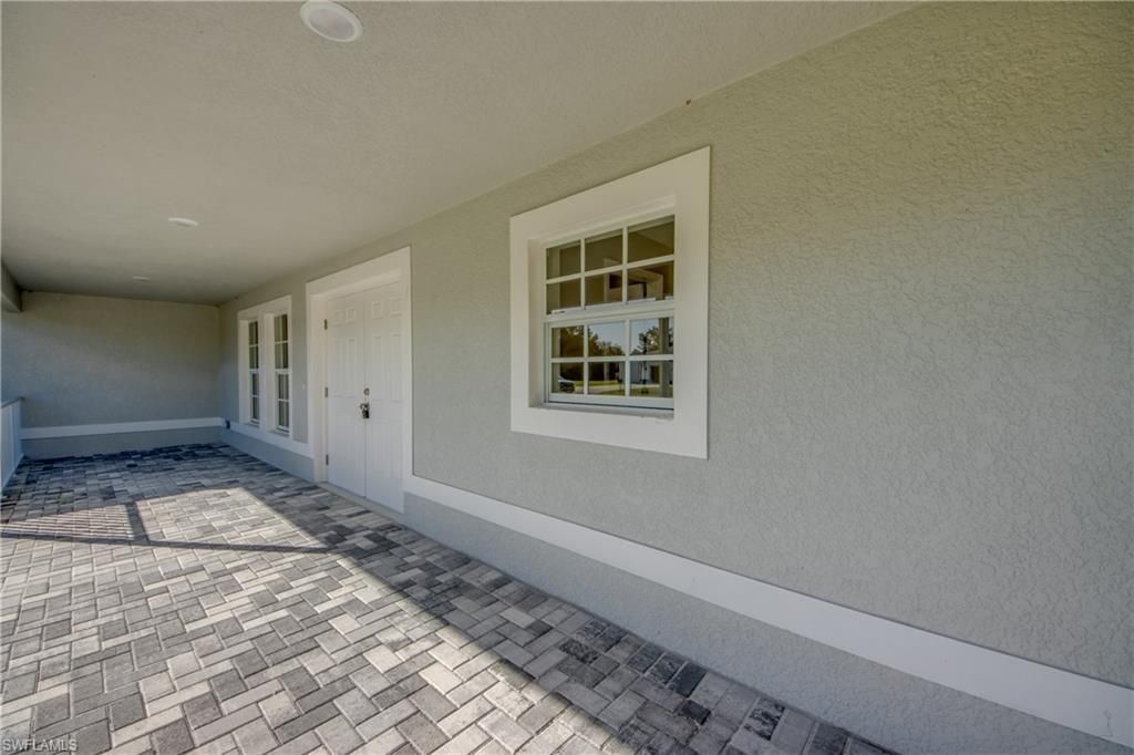 6031 Lacota Ave, Fort Myers, FL 33905 Photo