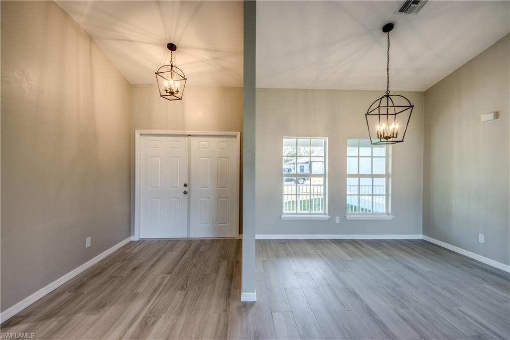 6031 Lacota Ave, Fort Myers, FL 33905 Photo