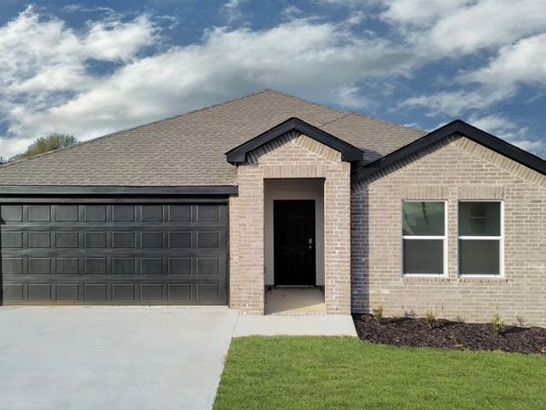 6337 Warwick Drive, Bryant, AR 72002