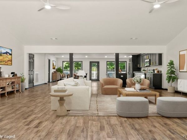 4165 E Lake Drive, Tuscaloosa, AL 35405