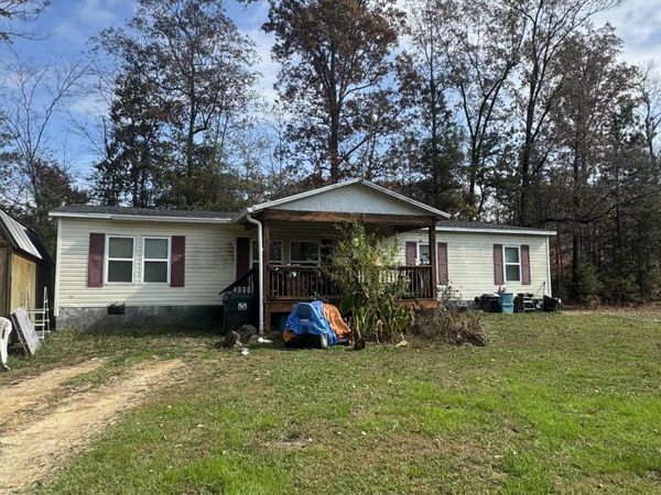 1227 Bronco Road, LaFayette, GA 30728
