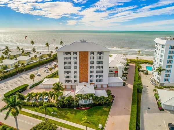 2701 Gulf Shore BLVD N, Unit 5, NAPLES, Fl 34103