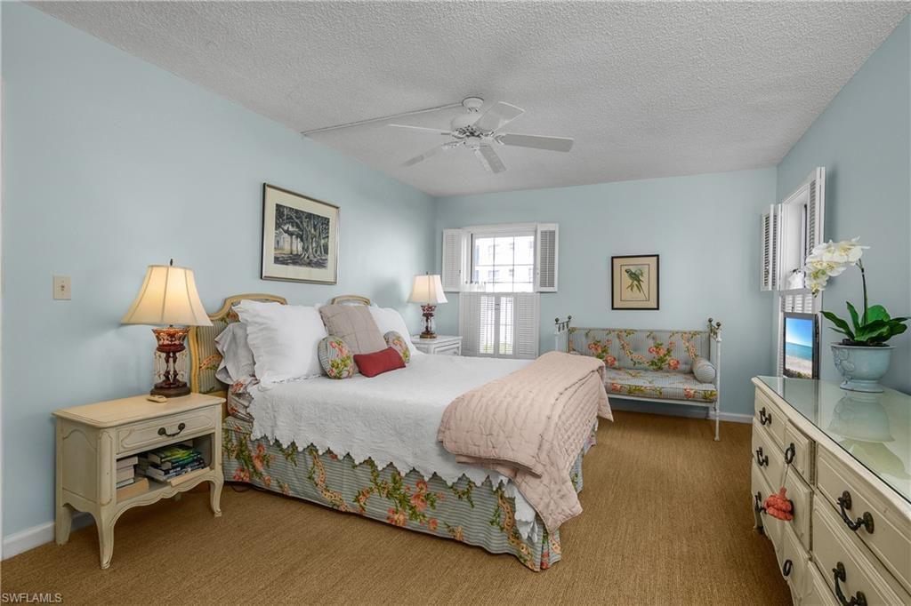 2701 Gulf Shore Blvd N, Unit 5, Naples, Fl 34103 Photo