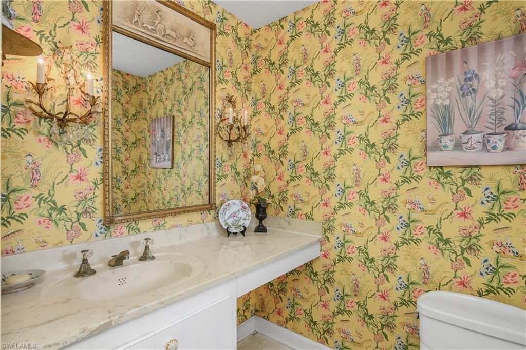 2701 Gulf Shore Blvd N, Unit 5, Naples, Fl 34103 Photo