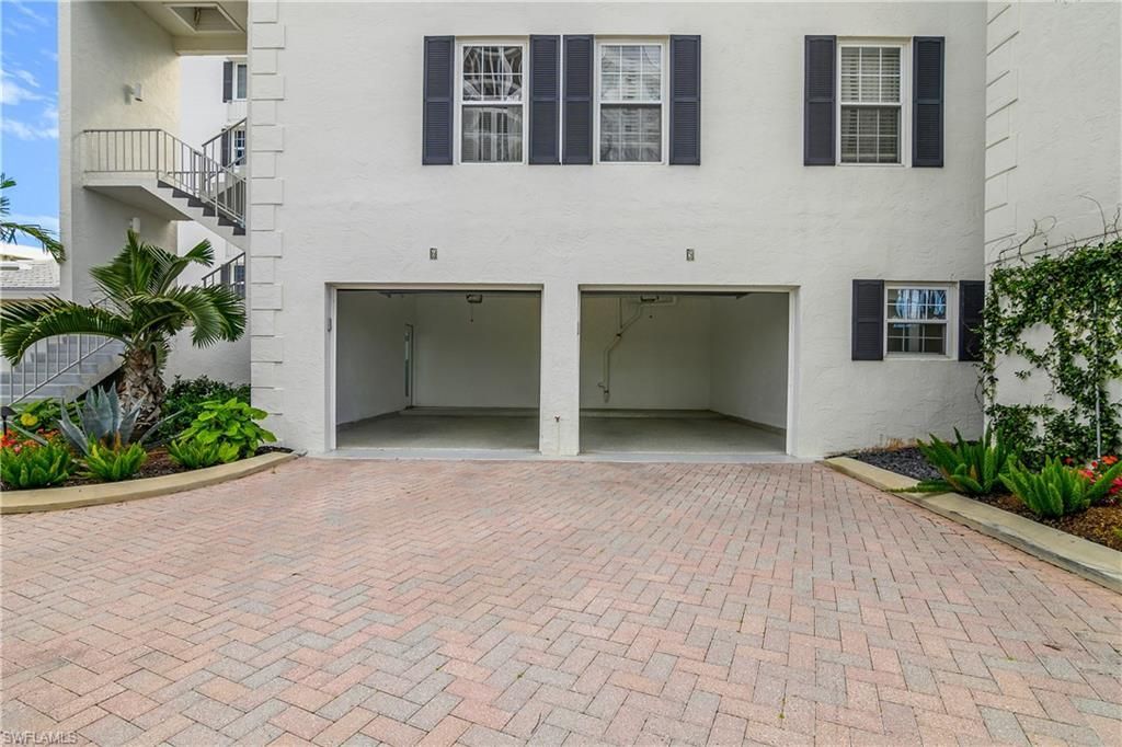 2701 Gulf Shore Blvd N, Unit 5, Naples, Fl 34103 Photo