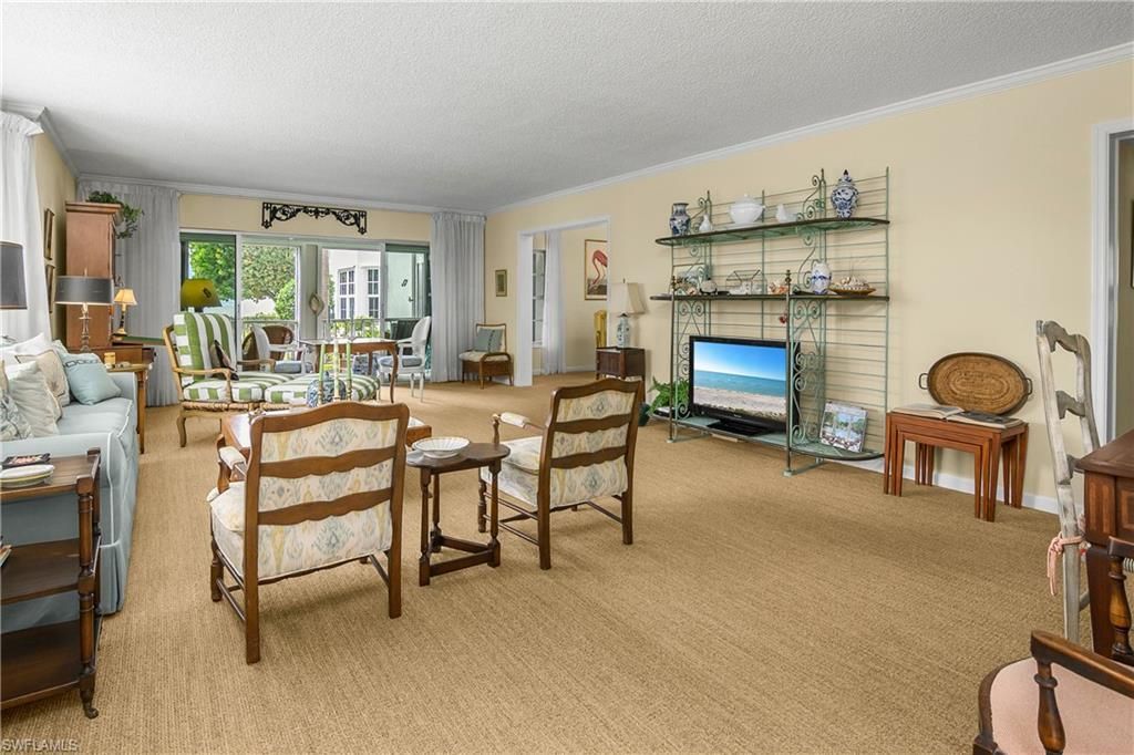 2701 Gulf Shore Blvd N, Unit 5, Naples, Fl 34103 Photo