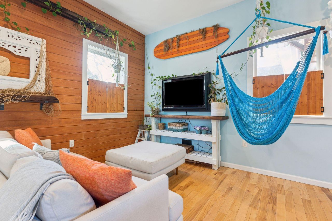 213 E Cooper Avenue Photo 13