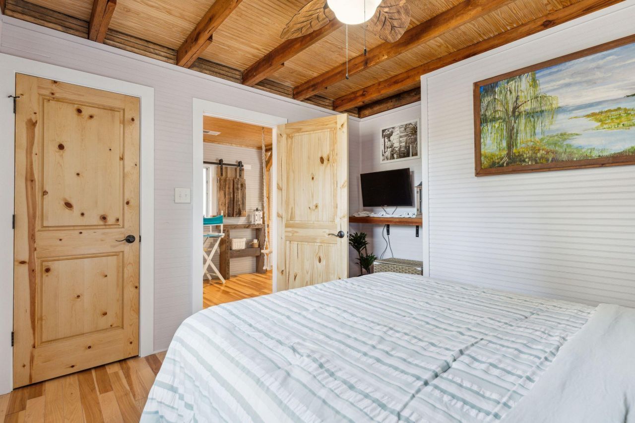 213 E Cooper Avenue Photo 21