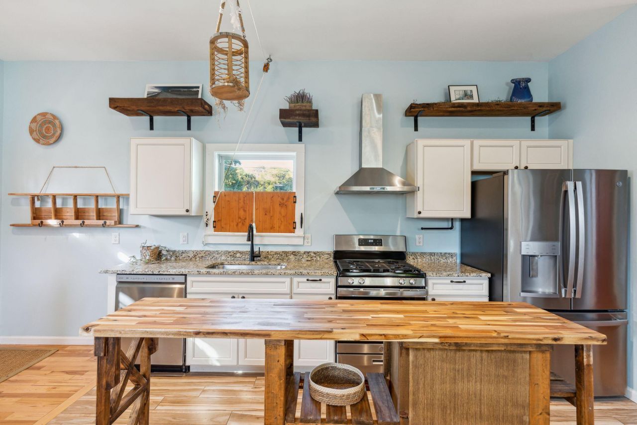 213 E Cooper Avenue Photo 9