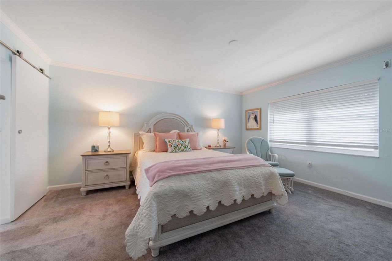 5020 Brittany Drive S, Unit 324, Saint Petersburg, FL 33715 Photo