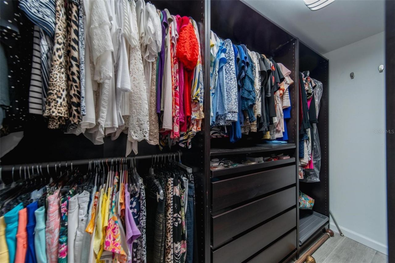 5020 Brittany Drive S, Unit 324, Saint Petersburg, FL 33715 Photo