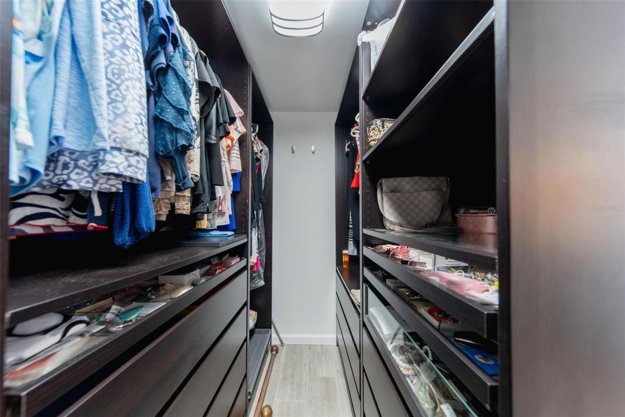 5020 Brittany Drive S, Unit 324, Saint Petersburg, FL 33715 Photo