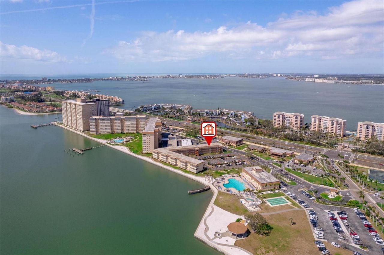 5020 Brittany Drive S, Unit 324, Saint Petersburg, FL 33715 Photo
