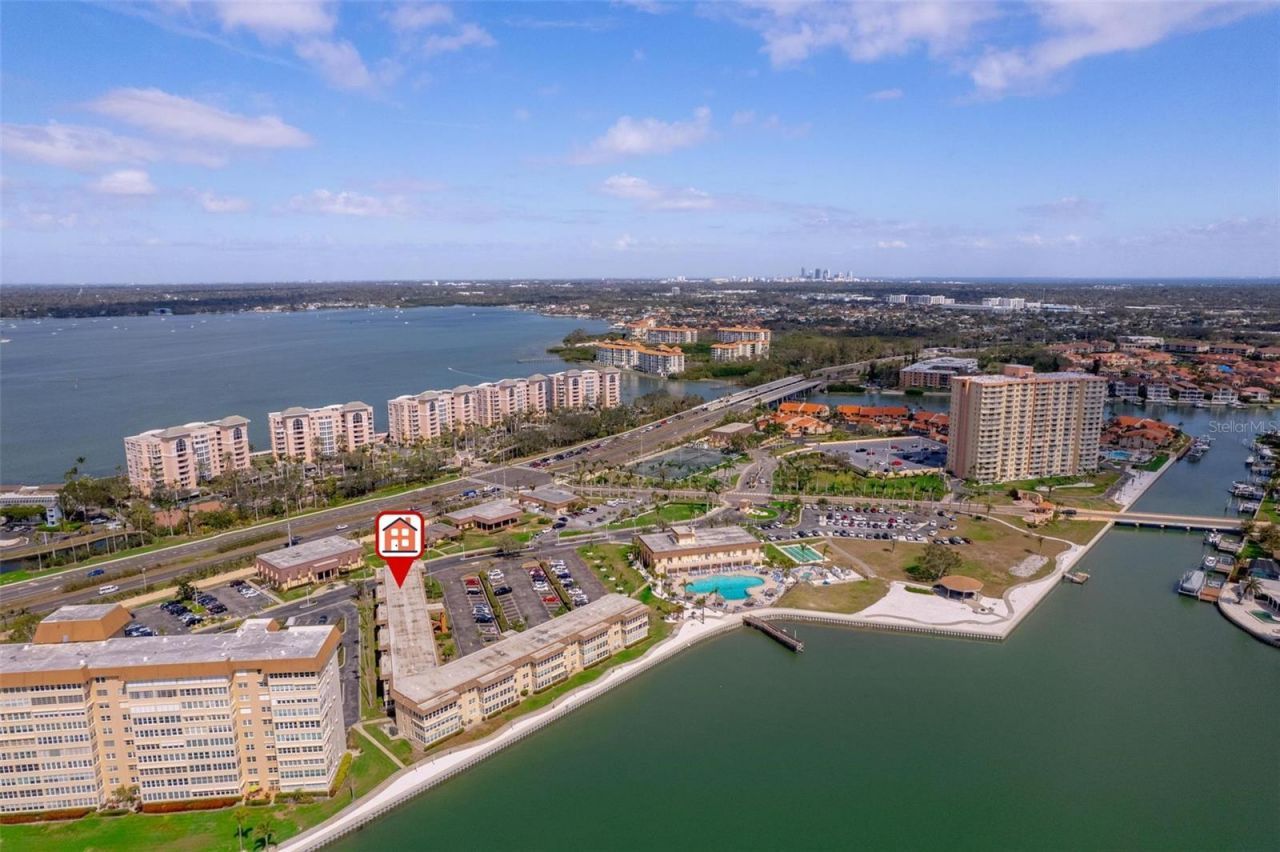 5020 Brittany Drive S, Unit 324, Saint Petersburg, FL 33715 Photo