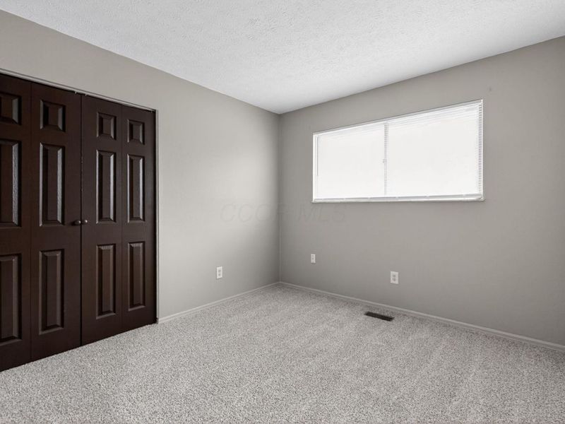 322 Huber Village Boulevard, Westerville, OH 43081 Photo 13