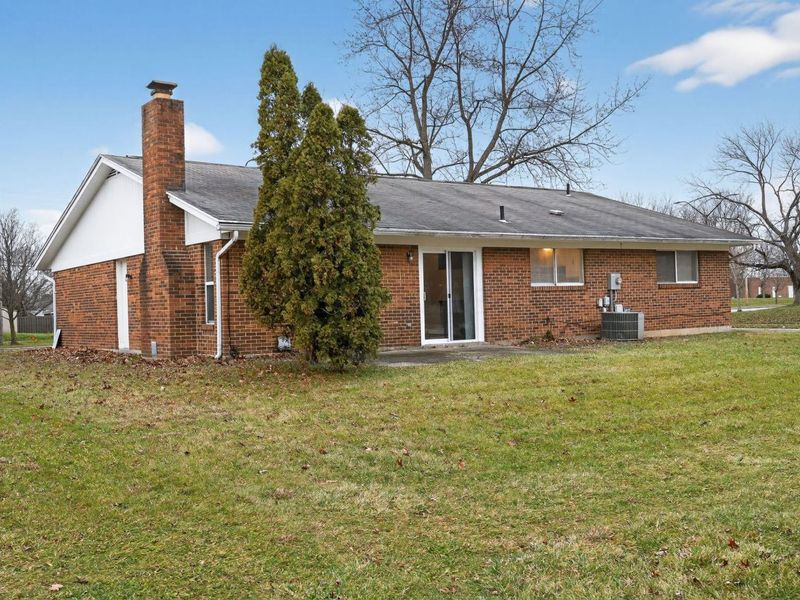 322 Huber Village Boulevard, Westerville, OH 43081 Photo 2