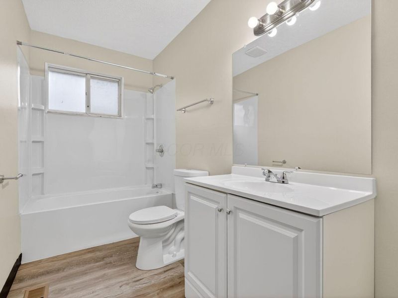 322 Huber Village Boulevard, Westerville, OH 43081 Photo 22