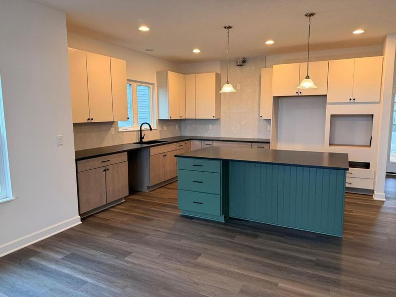 1501 Boes Court, Columbus, OH 43228 Photo 4