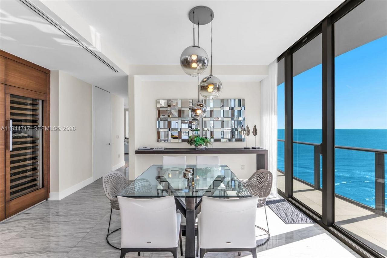 19575 Collins Ave, Unit 12, Sunny Isles Beach, FL 33160 Photo