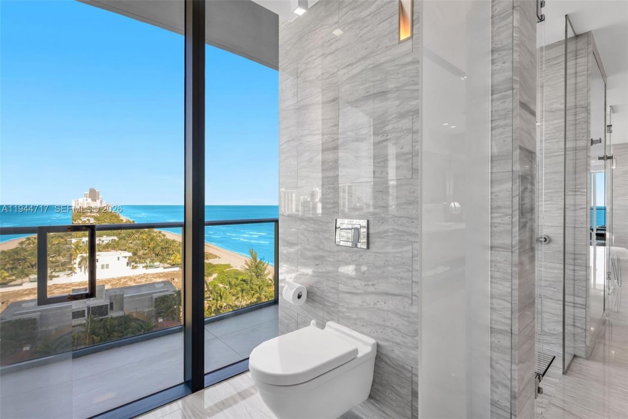 19575 Collins Ave, Unit 12, Sunny Isles Beach, FL 33160 Photo