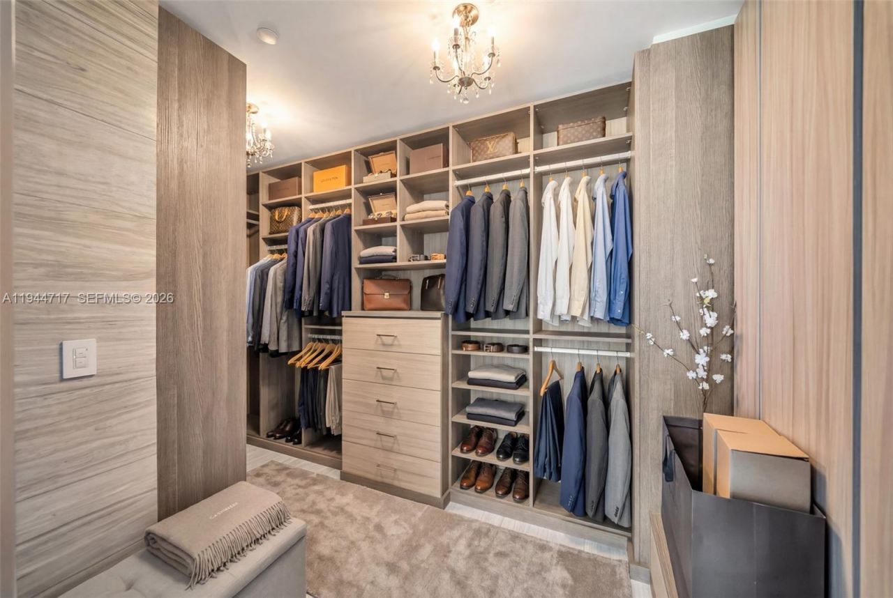 19575 Collins Ave, Unit 12, Sunny Isles Beach, FL 33160 Photo