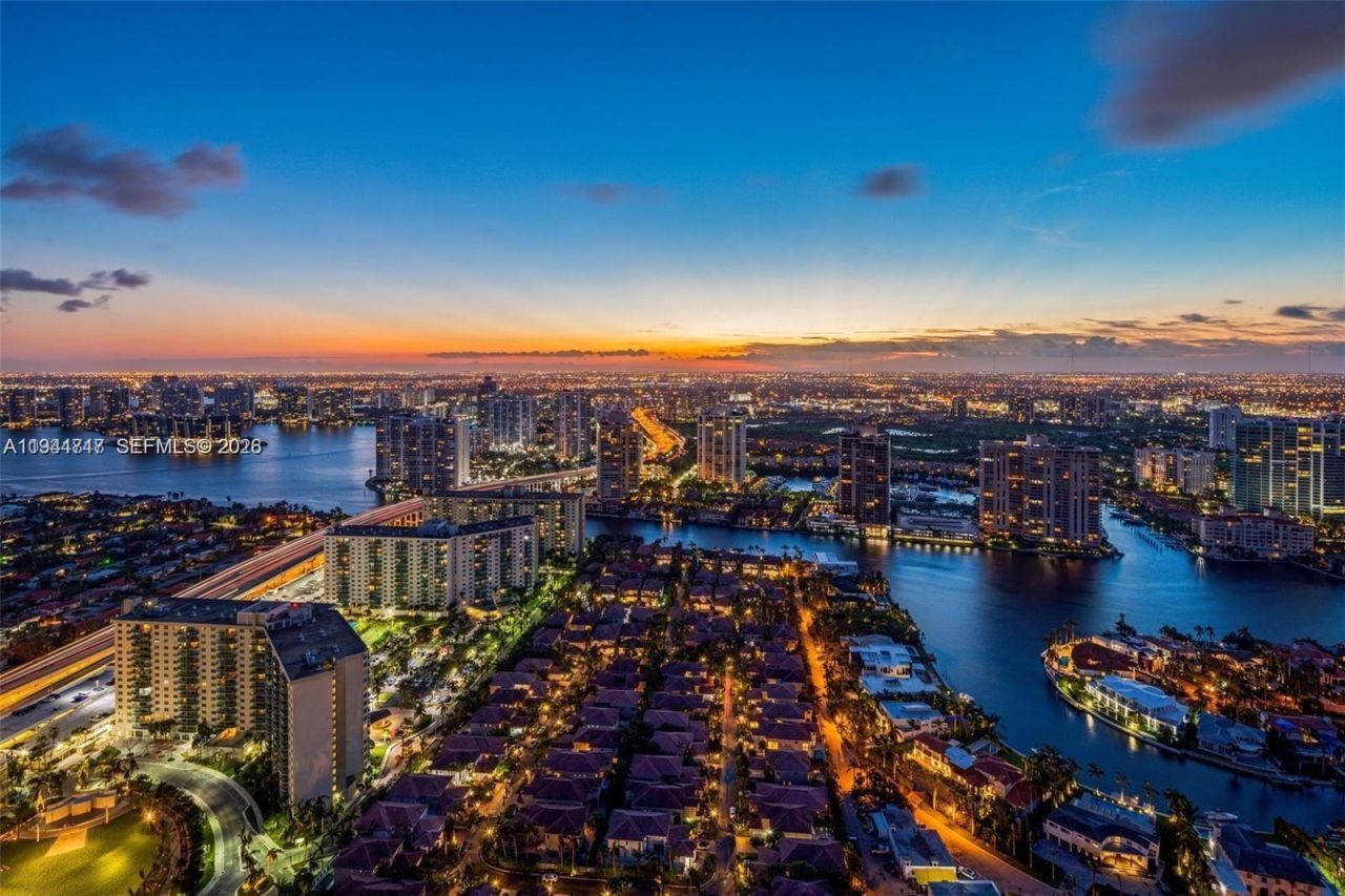 19575 Collins Ave, Unit 12, Sunny Isles Beach, FL 33160 Photo